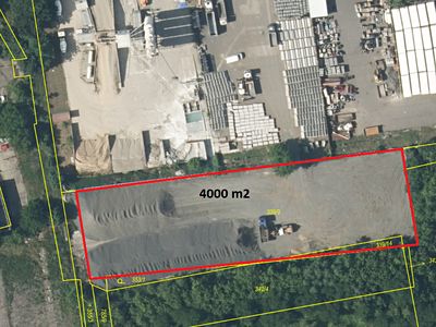 Pronájem komerčního pozemku 4000 m²