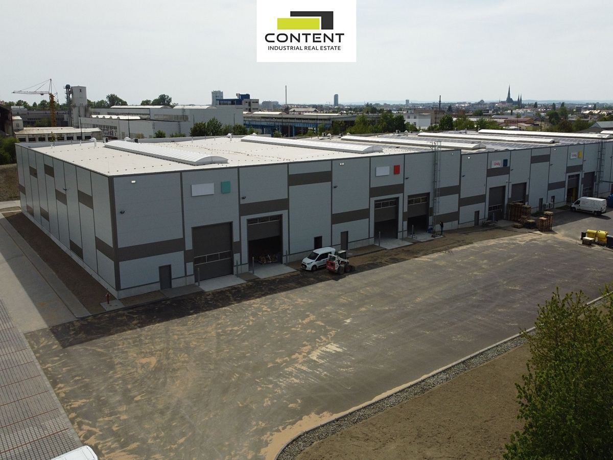 Pronájem skladového prostoru 661 m² – fotografie 2