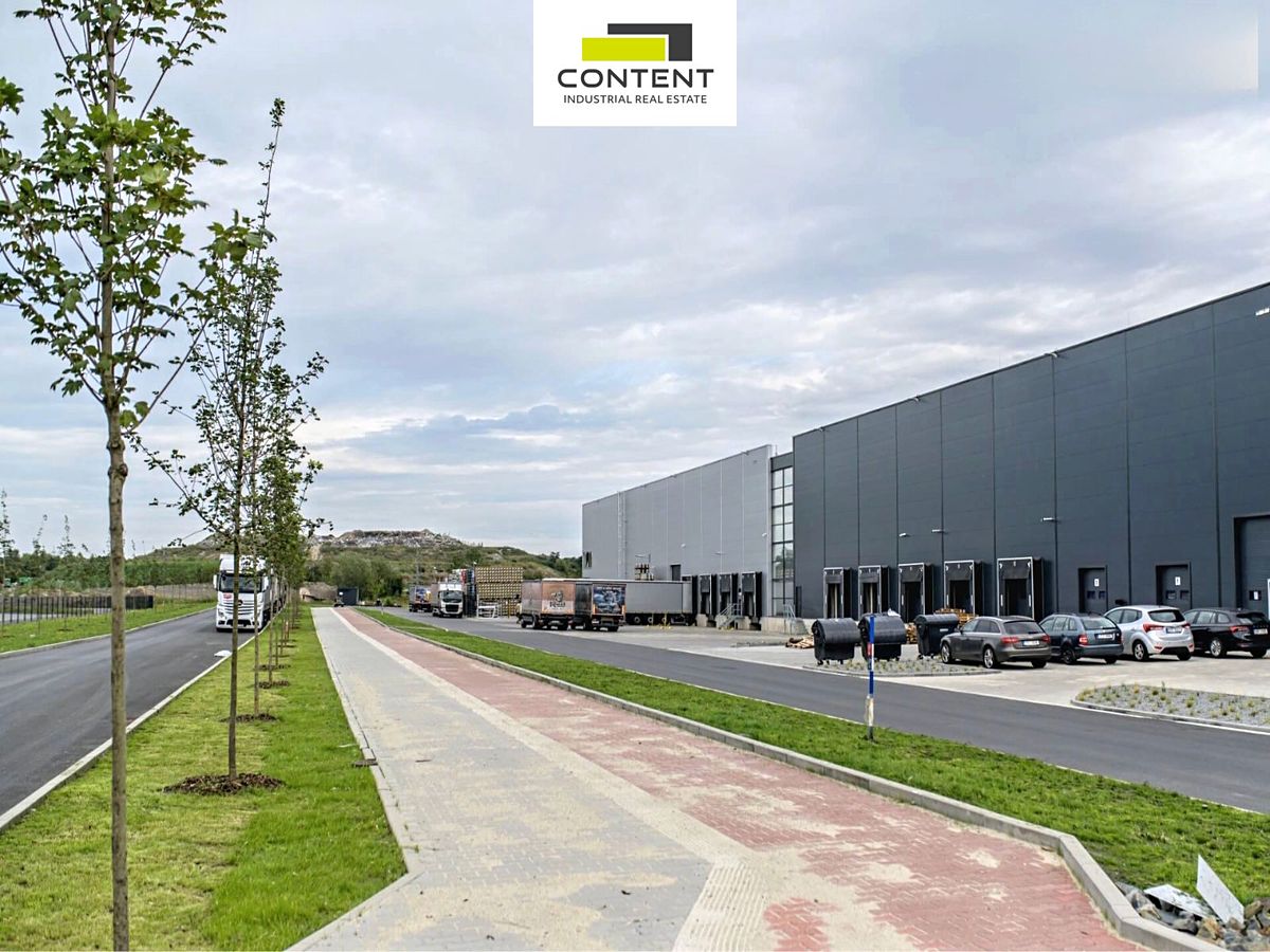Pronájem výrobní haly, prostoru 13500 m²