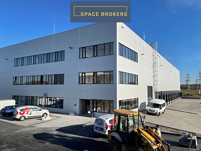 Pronájem skladového prostoru 5334 m²