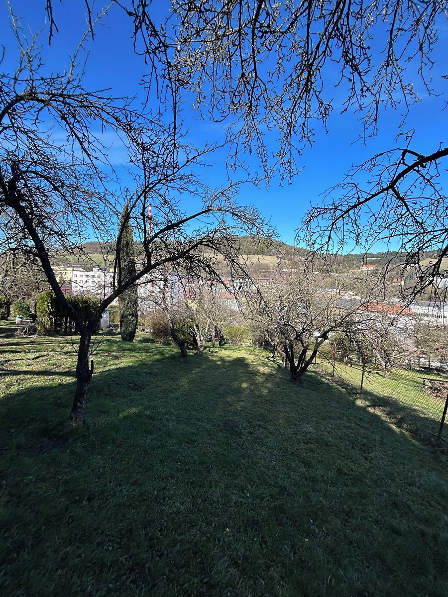 Prodej zahrady 654 m²