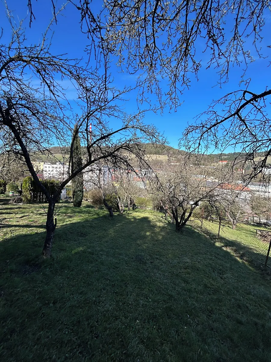 Prodej zahrady 654 m²