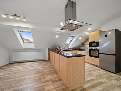 Prodej bytu 4+kk 138 m²