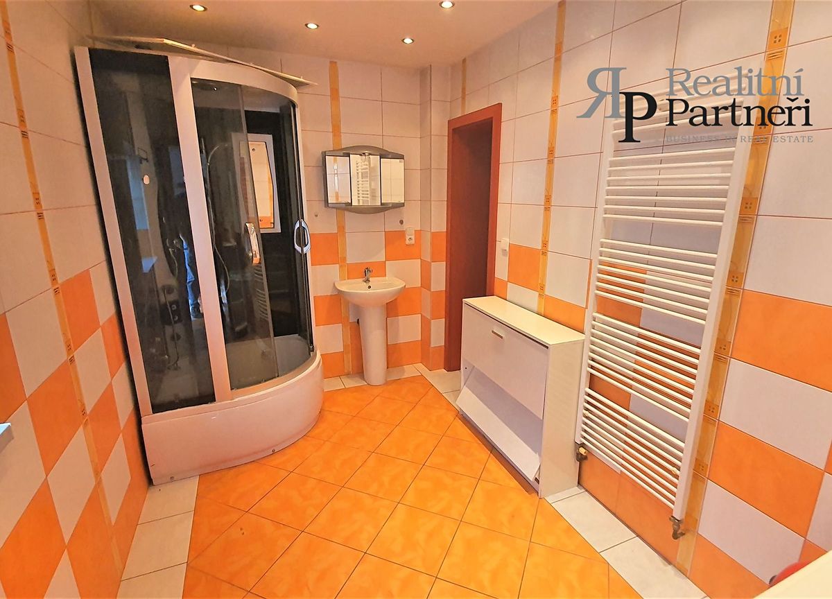 Prodej rodinného domu 100 m², pozemek 400 m² – fotografie 4