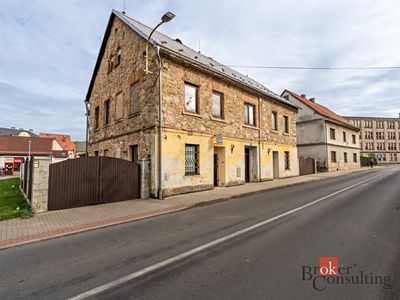 Prodej rodinného domu 450 m², pozemek 692 m²