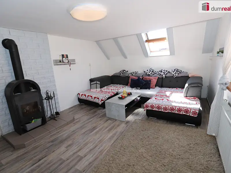 Prodej rodinného domu 330 m², pozemek 263 m², Habartov – náhled fotky 2