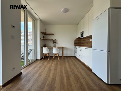 Pronájem bytu 1+kk 27 m²