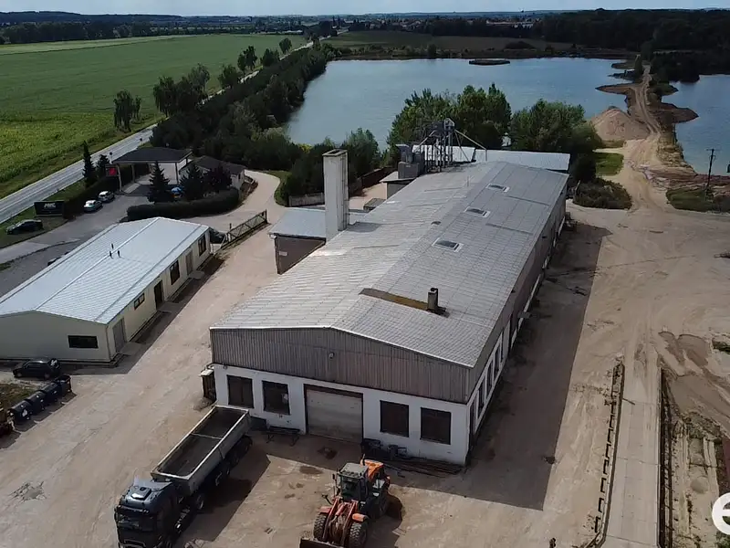 Pronájem skladového prostoru 600 m², Kratonohy – náhled fotky 1