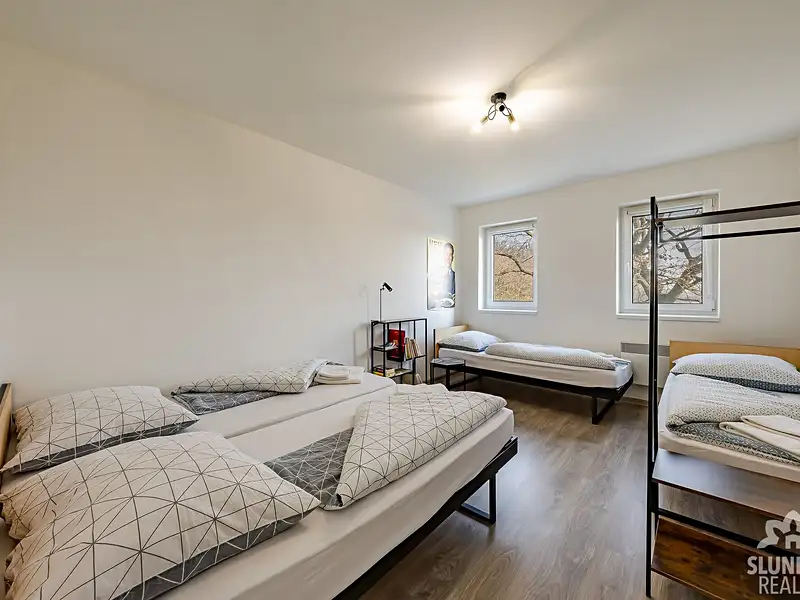 Prodej ubytovacího zařízení 146 m², Bzenec – náhled fotky 2