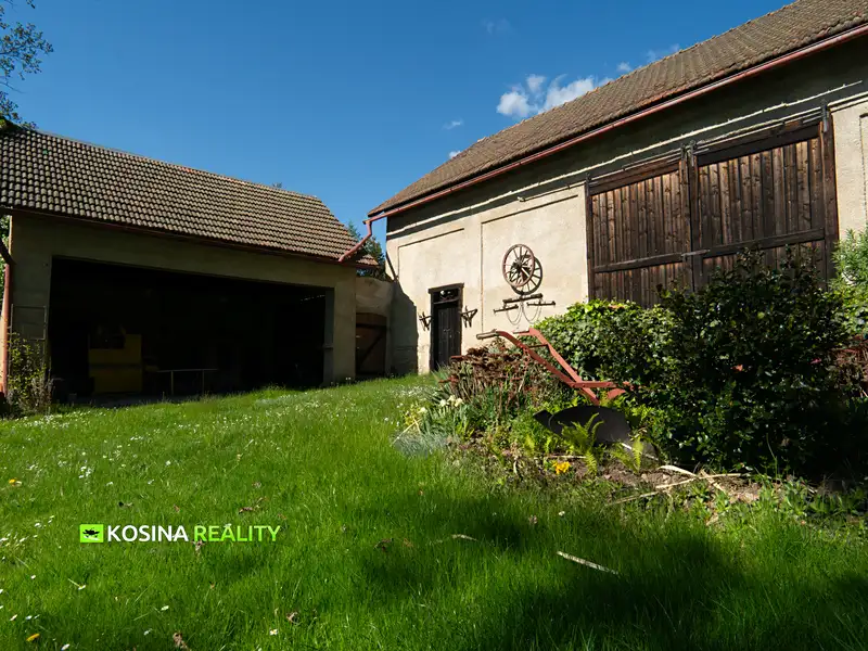 Prodej rodinného domu 230 m², pozemek 2295 m², Lipová – náhled fotky 3