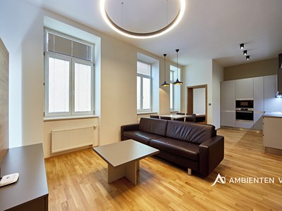 Pronájem bytu 2+kk 62 m² (Podkrovní)