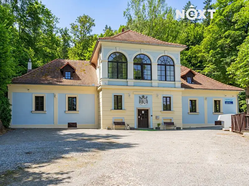 Prodej apartmánů 522 m², Český Krumlov – náhled fotky 2