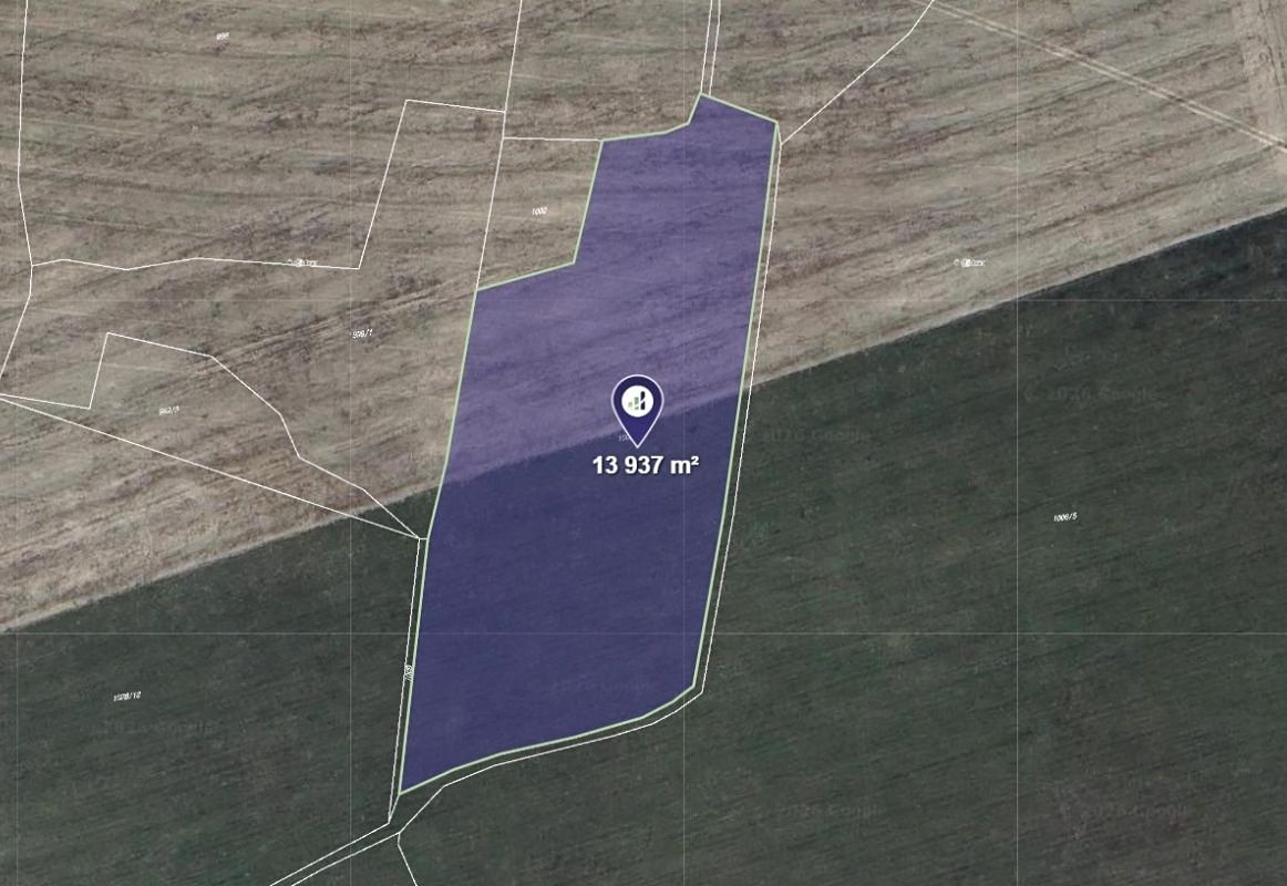 Prodej pole 13937 m², Čisovice – fotka 1 z 3