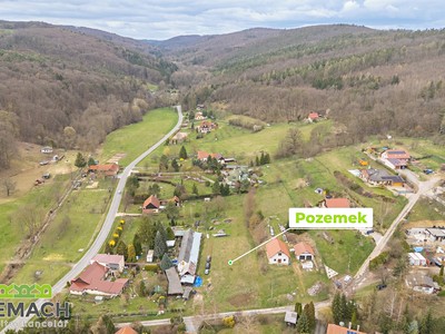 Prodej  stavebního pozemku 1 359 m²