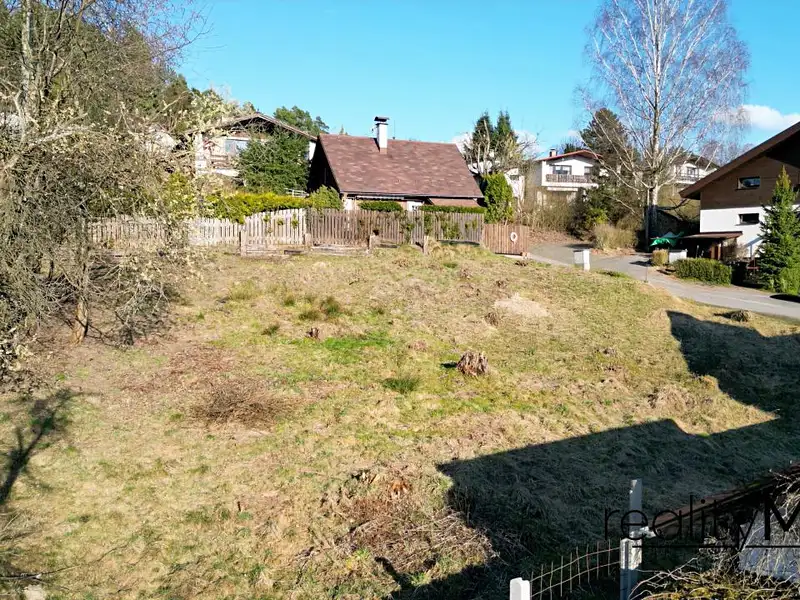 Prodej stavebního pozemku 673 m², Mírová pod Kozákovem – náhled fotky 1