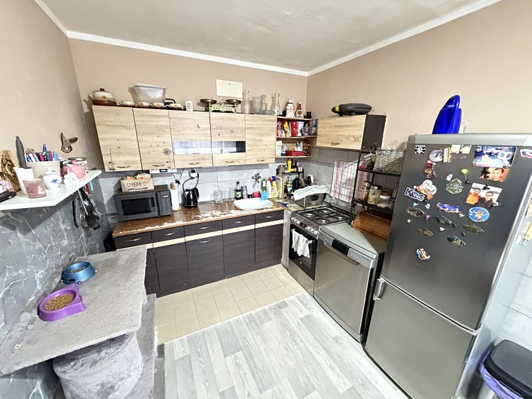 Wohnung 4+1 zum Kauf, 65 m² (1 von 14)