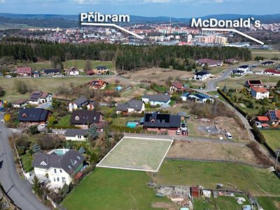 Prodej stavebního pozemku 800 m²