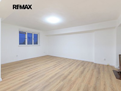 Prodej bytu 2+kk 70 m²