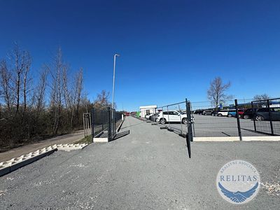 Pronájem komerčního pozemku 6000 m²