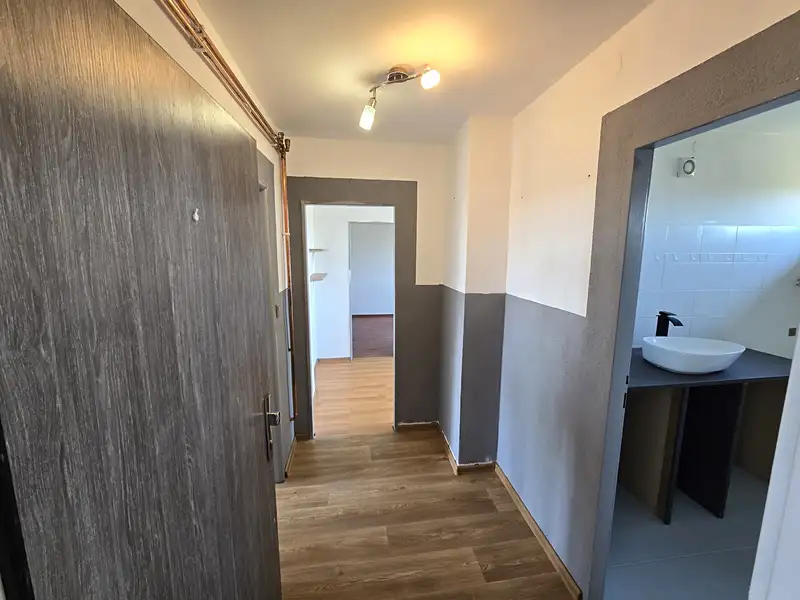 Prodej bytu 3+1 73 m², Koštice – náhled fotky 2