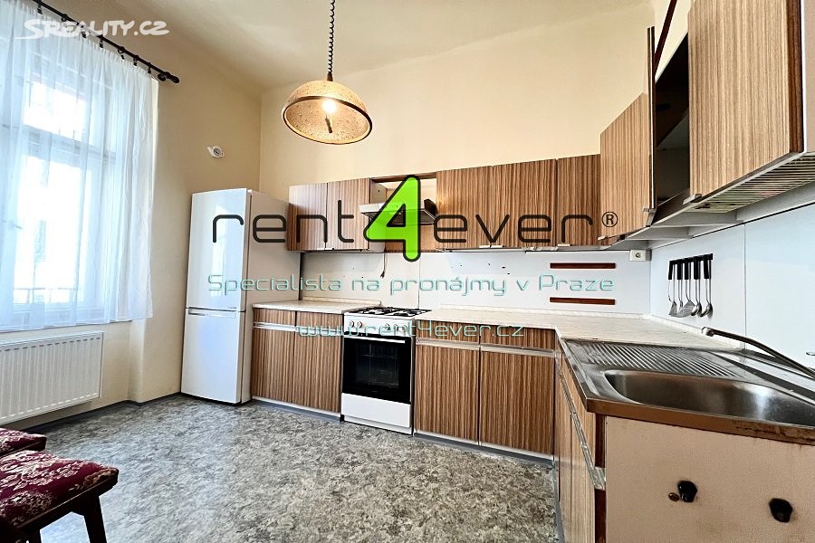 Pronájem bytu 4+1 110 m² – pohled 3