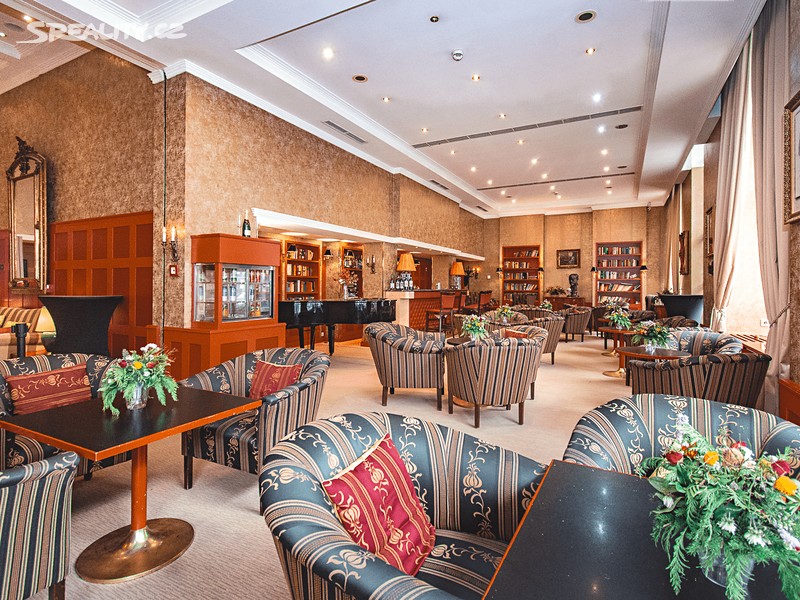 Pronájem restaurace 150 m², Karlovy Vary