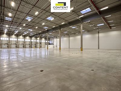 Pronájem skladového prostoru 16000 m²