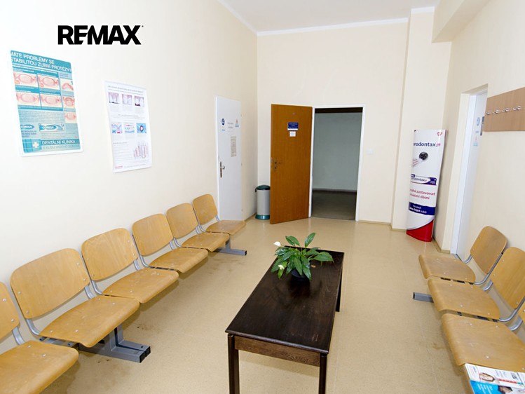 Pronájem komerčního prostoru, 51 m² (2 z 5)