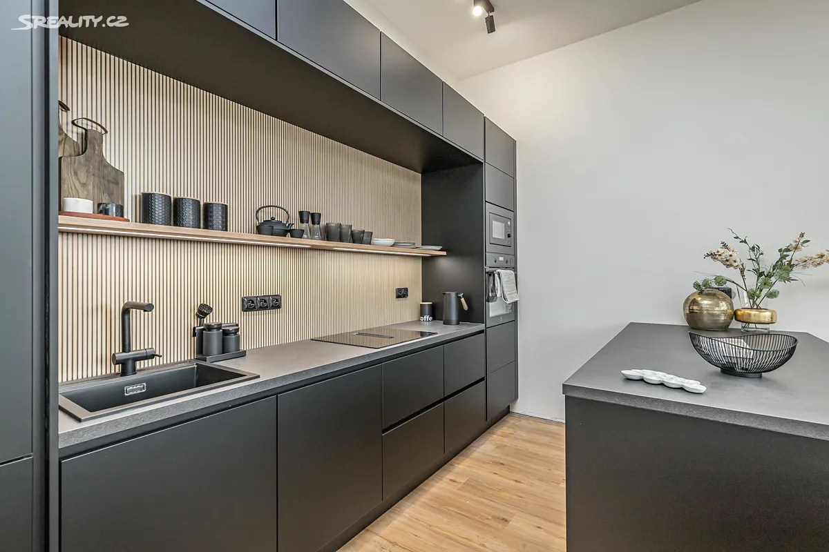 Prodej bytu 2+kk 64 m² – další