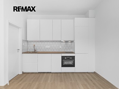 Pronájem bytu 1+kk 27 m²