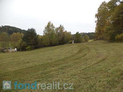 Prodej komerčního pozemku 4068 m²