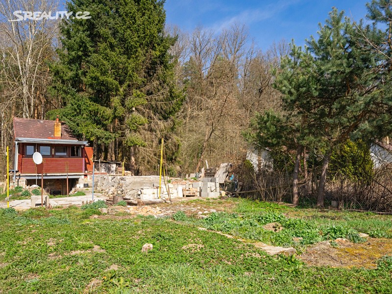 Prodej  stavebního pozemku 448 m² – pohled 4