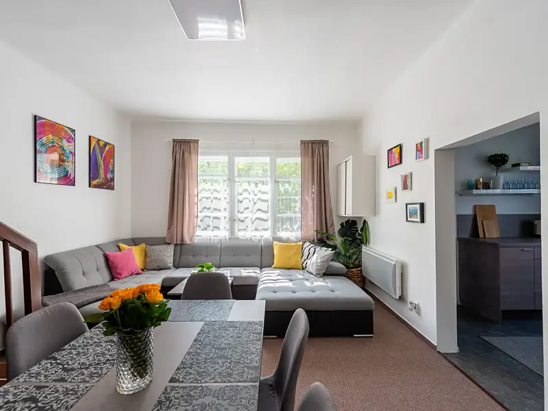 Prodej rodinného domu 74 m², pozemek 278 m², Praha – náhled fotky 3