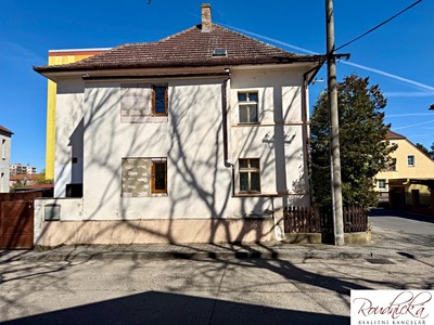 Prodej  rodinného domu 260 m², pozemek 522 m²