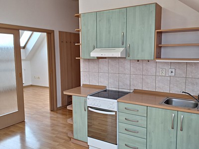 Pronájem bytu 2+1 63 m² (Podkrovní)