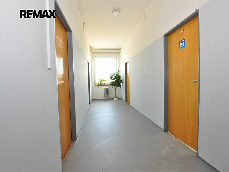 Комерційне приміщення в оренду, 20 м² (4 з 9)