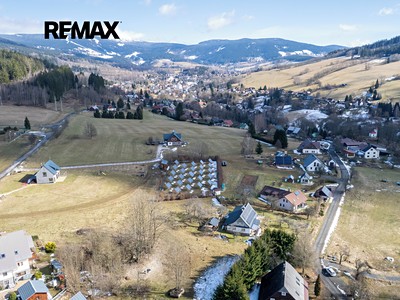 Prodej  stavebního pozemku 1 677 m²