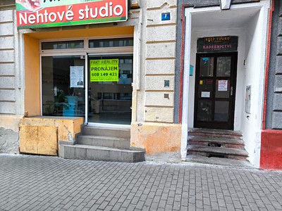 Gewerbefläche zur Miete, 40 m² (2 von 11)