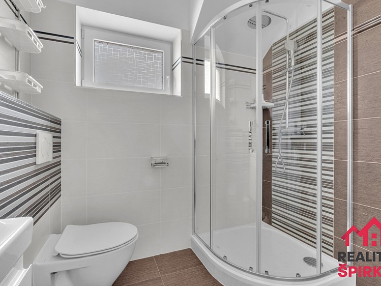 Prodej bytu 2+kk, 45 m² (18 z 26)