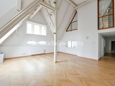 Pronájem bytu 5+1 251 m²