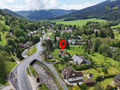 Prodej  rodinného domu 260 m², pozemek 1 436 m²