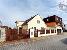 Prodej  rodinného domu 180 m², pozemek 804 m²