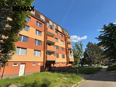 Pronájem bytu 2+kk 43 m²