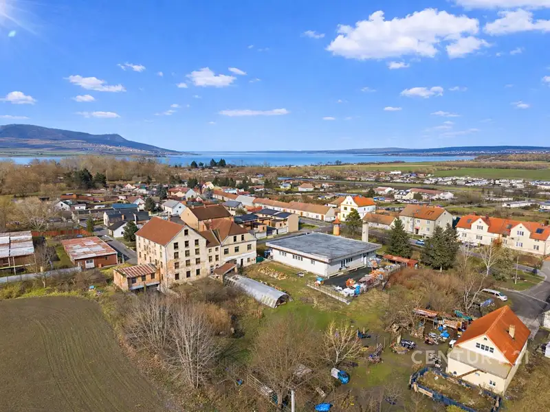 Prodej rodinného domu 2133 m², pozemek 6094 m², Přítluky – náhled fotky 3
