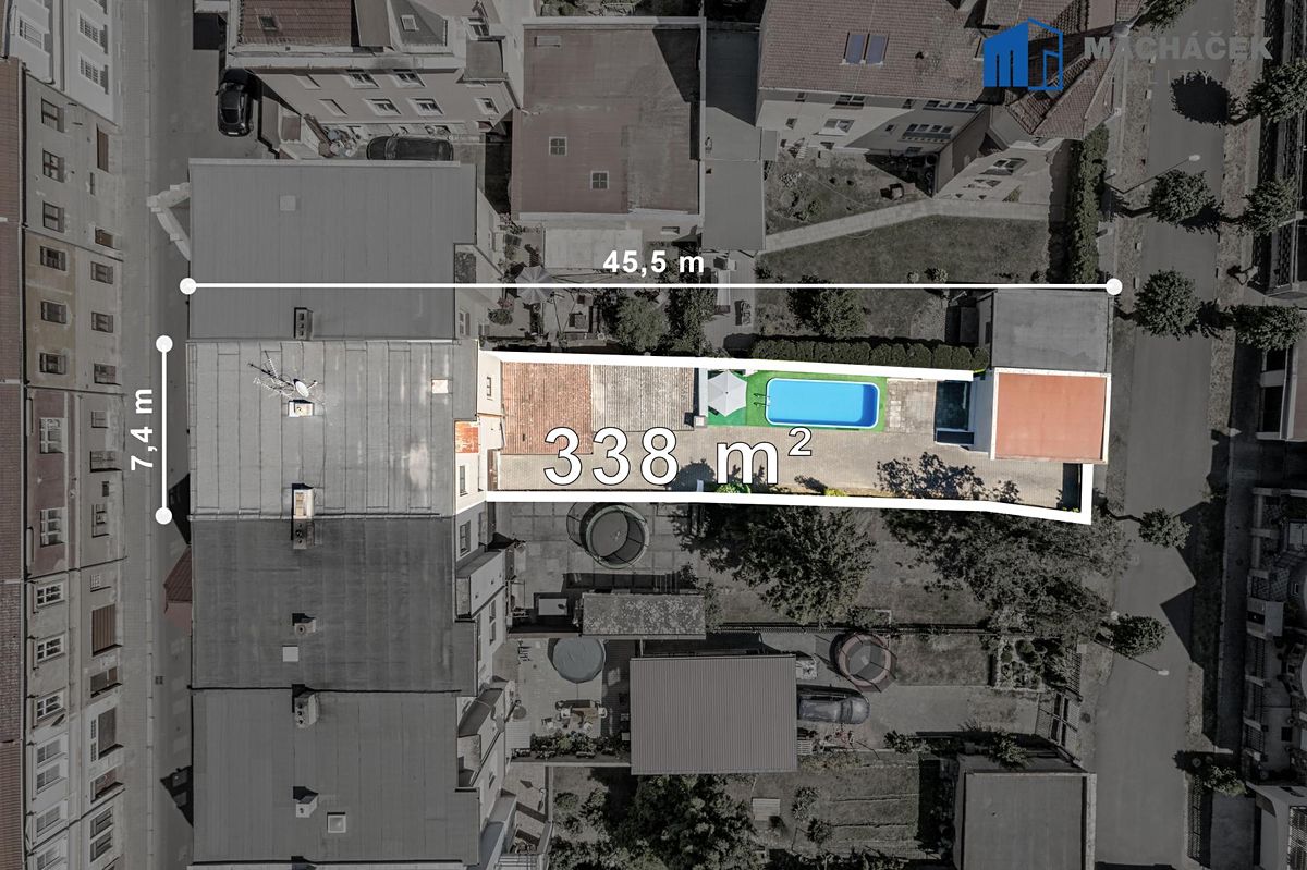 Prodej vícegeneračního domu 287 m², pozemek 338 m² – fotografie 2