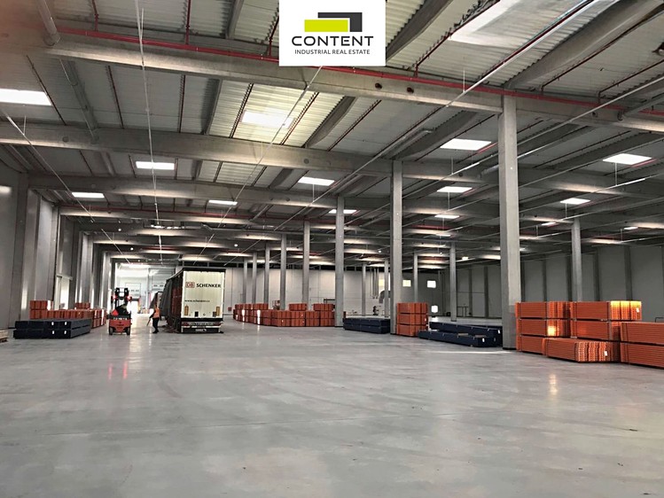 Pronájem komerčního prostoru, 3 800 m² (5 z 15)