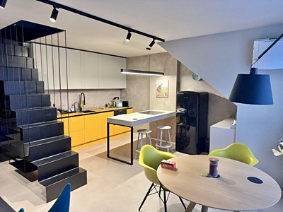 Pronájem bytu 2+kk 62 m² (Loft)