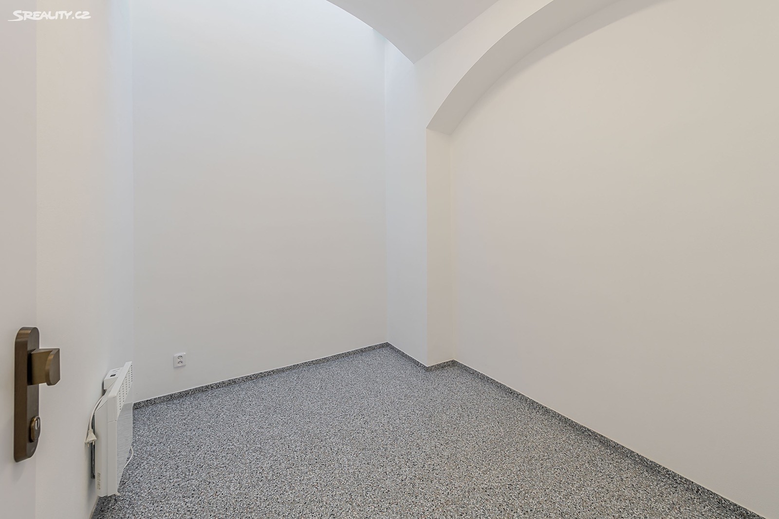 Pronájem bytu 2+kk 50 m² – další