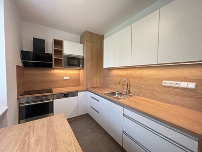 Pronájem bytu 2+1 65 m²