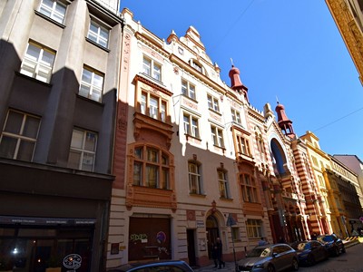 Pronájem bytu 3+kk 97 m² (Jednopodlažní)